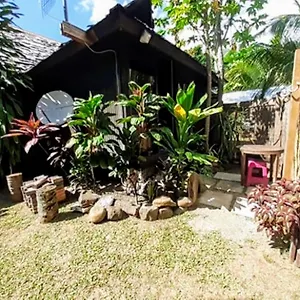 Moorea - Local Spirit Iti 2 , Hauru Polynésie française